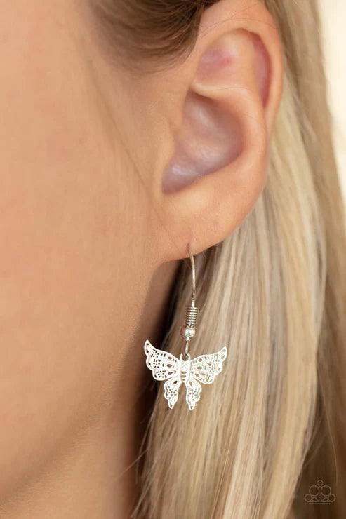 Bountiful Butterflies - White ♥ 1E5